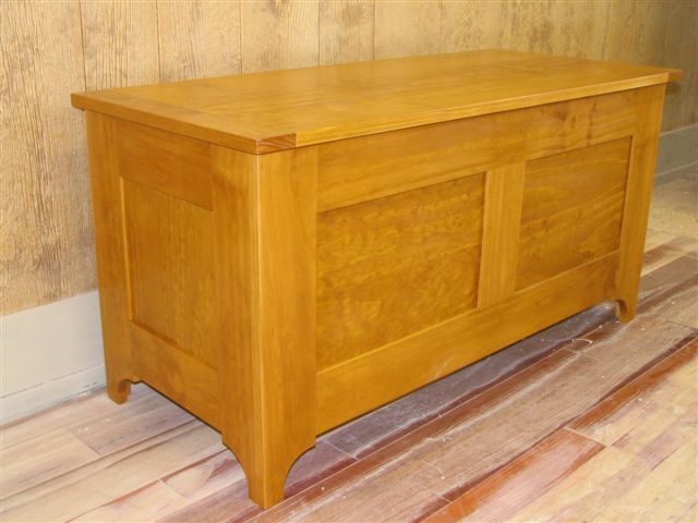 Pine Blanket Chest